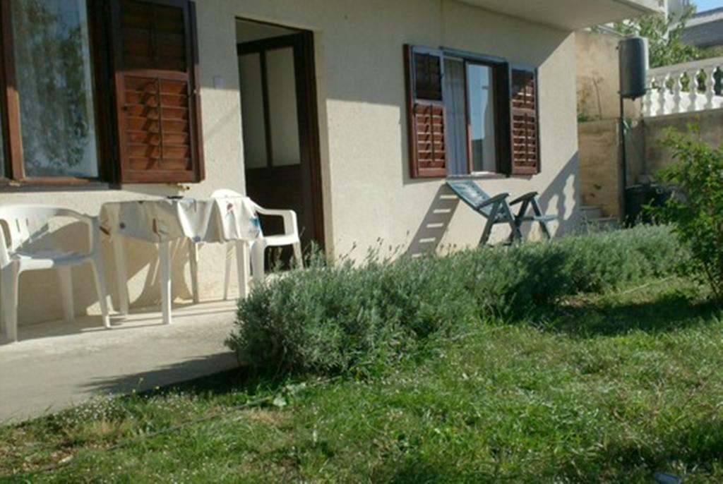 Apartment Danijela Senj  Exterior photo